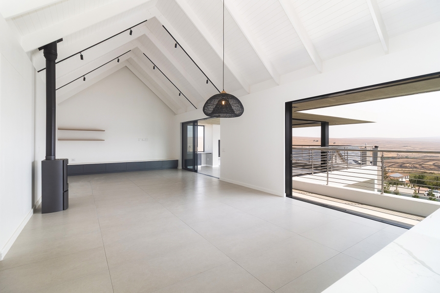 5 Bedroom Property for Sale in Mount Royal Golf Estate Western Cape